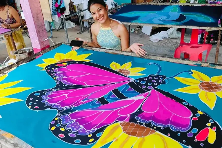 Koh Lanta: Batik & Tie-Dye Workshop with Local Artist Guide
